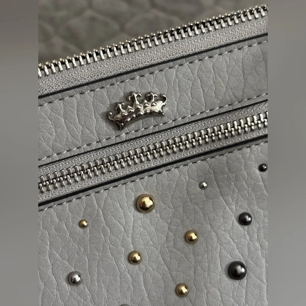 Preppy Juicy Couture Gray Studded Shoulder Bag